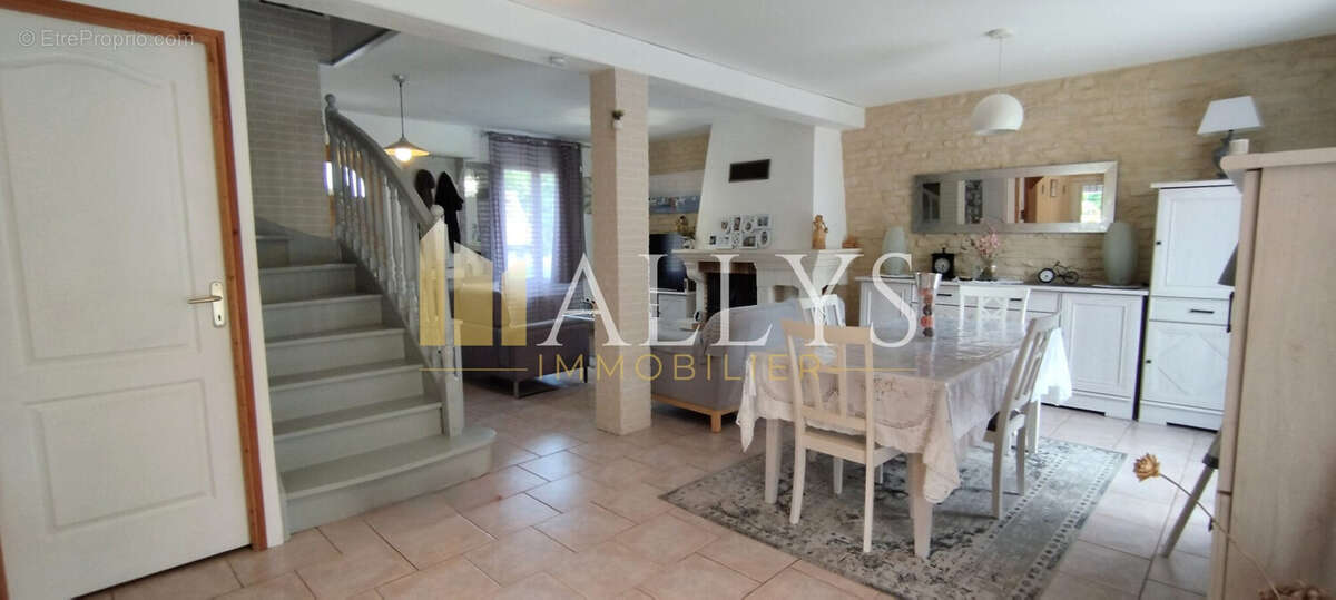 Maison 117 m² à Gisors  - photo 3