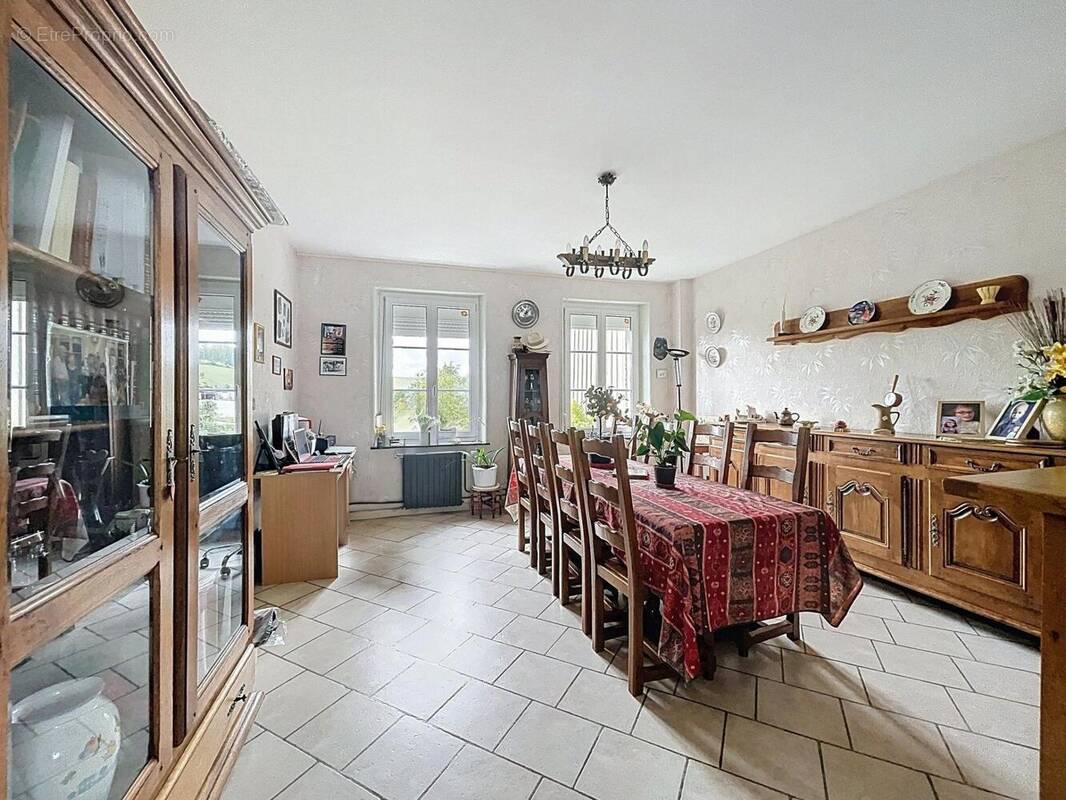 Photo 1 - Maison à CHAPPES