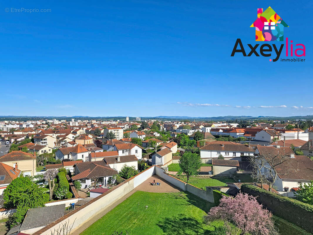 Appartement à RIORGES