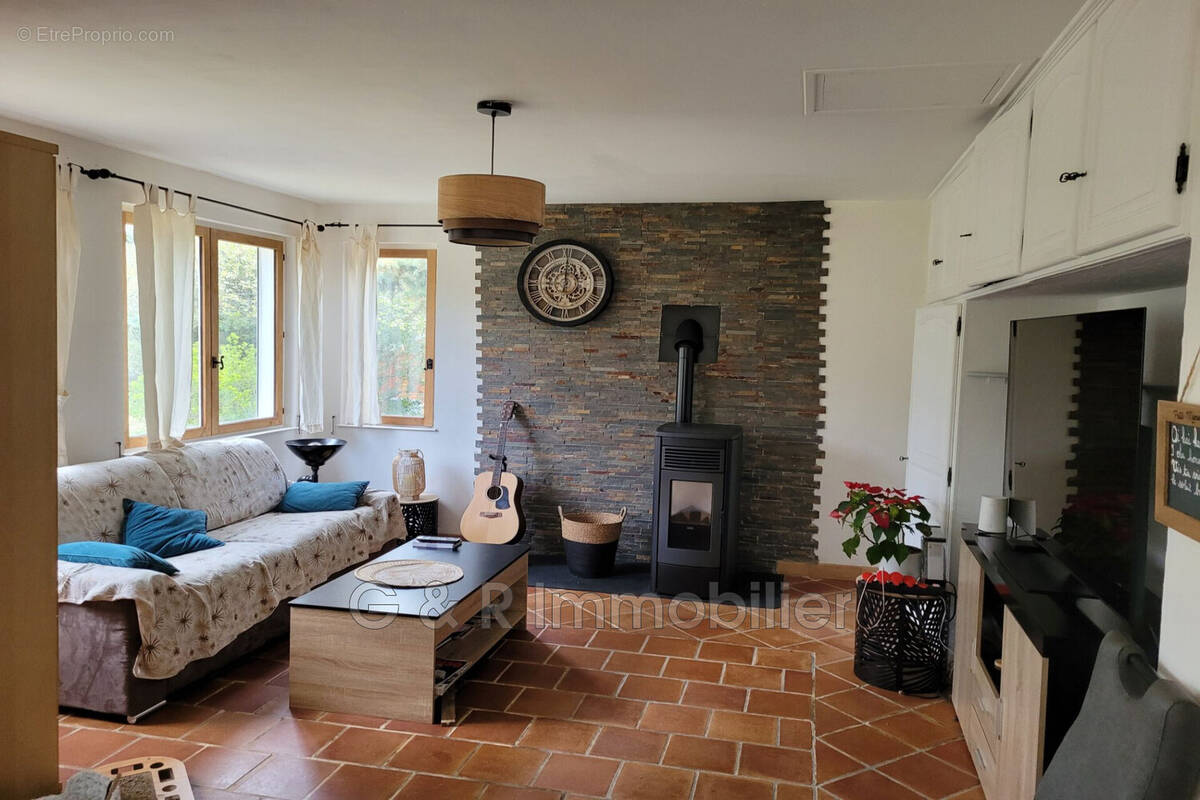 Maison 77 m² à Auriol  - photo 6