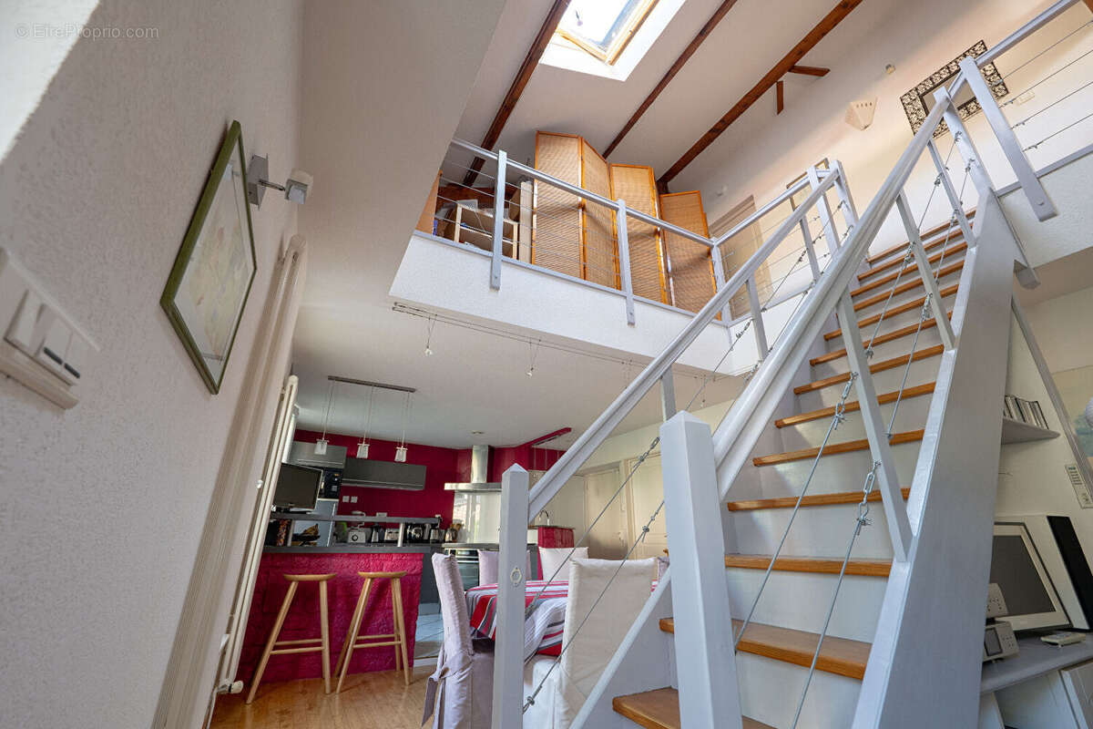 Appartement à CEYRAT