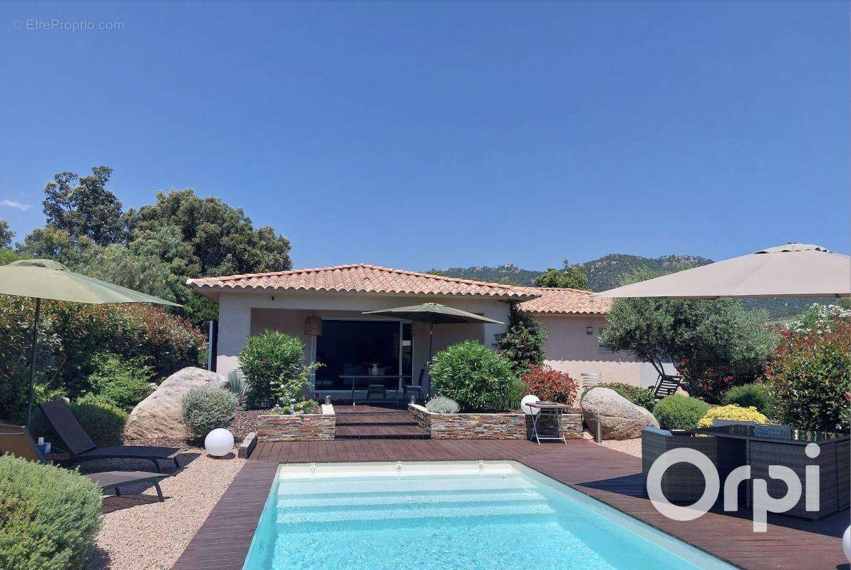 Maison à PORTO-VECCHIO