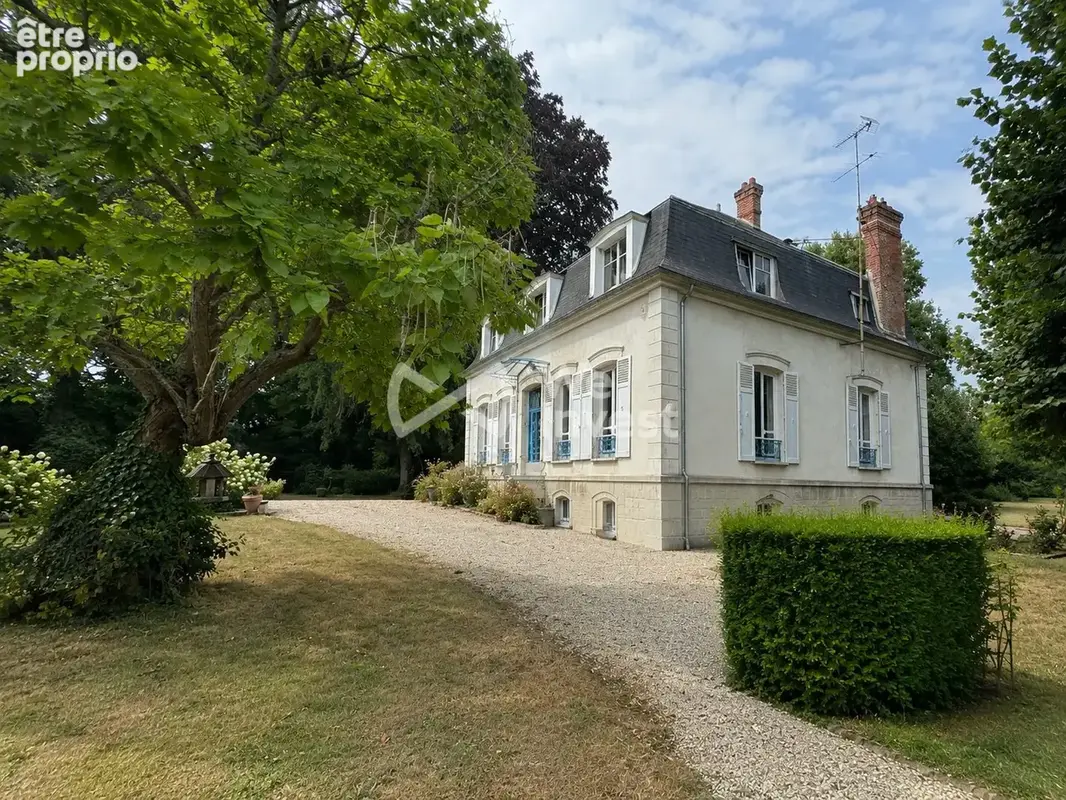 Maison à GERMIGNY-L'EVEQUE