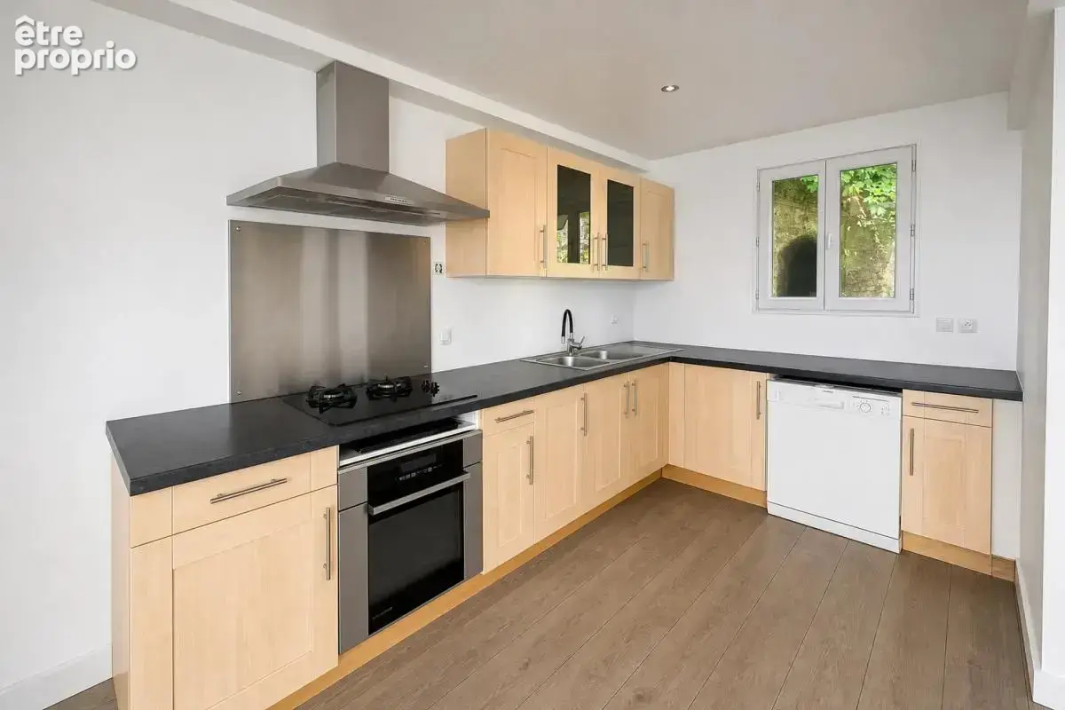 Maison de 4 pièces de 82 m² - photo 6