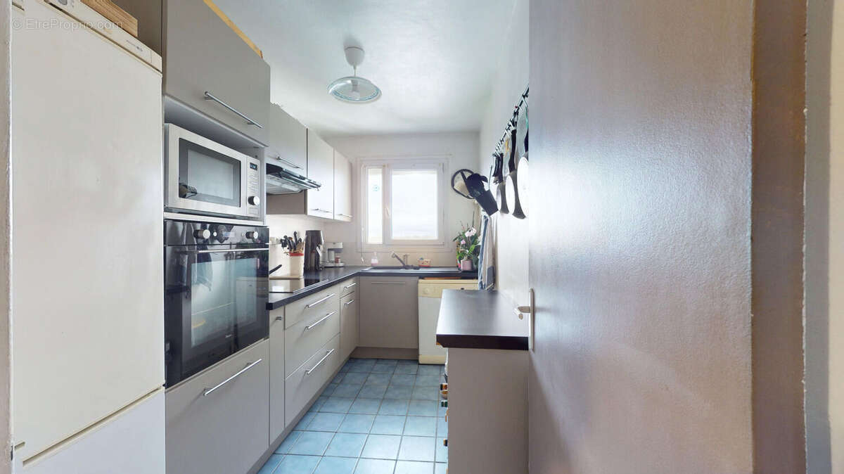 Appartement à THIAIS