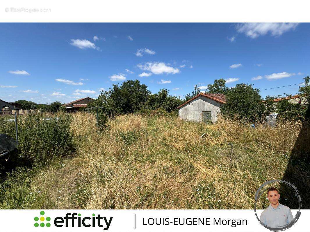 Maison à MAUPREVOIR