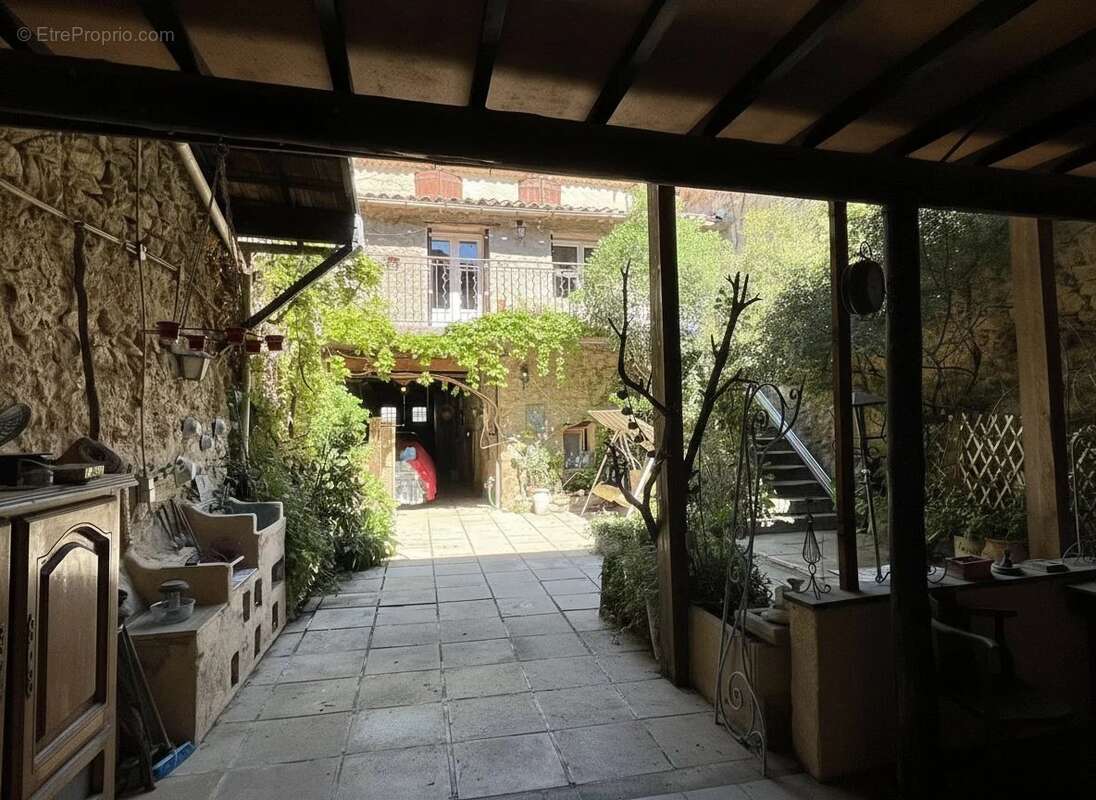 Maison à LAURIS