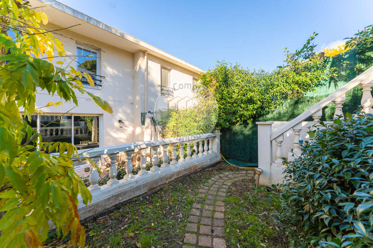 Maison à MARSEILLE-9E