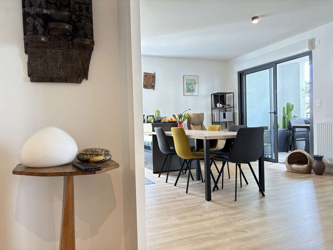 Appartement à BORDEAUX