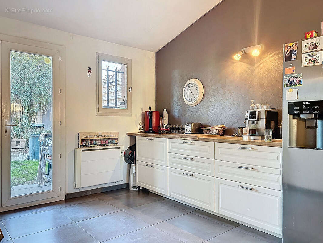 Maison à LES ANGLES