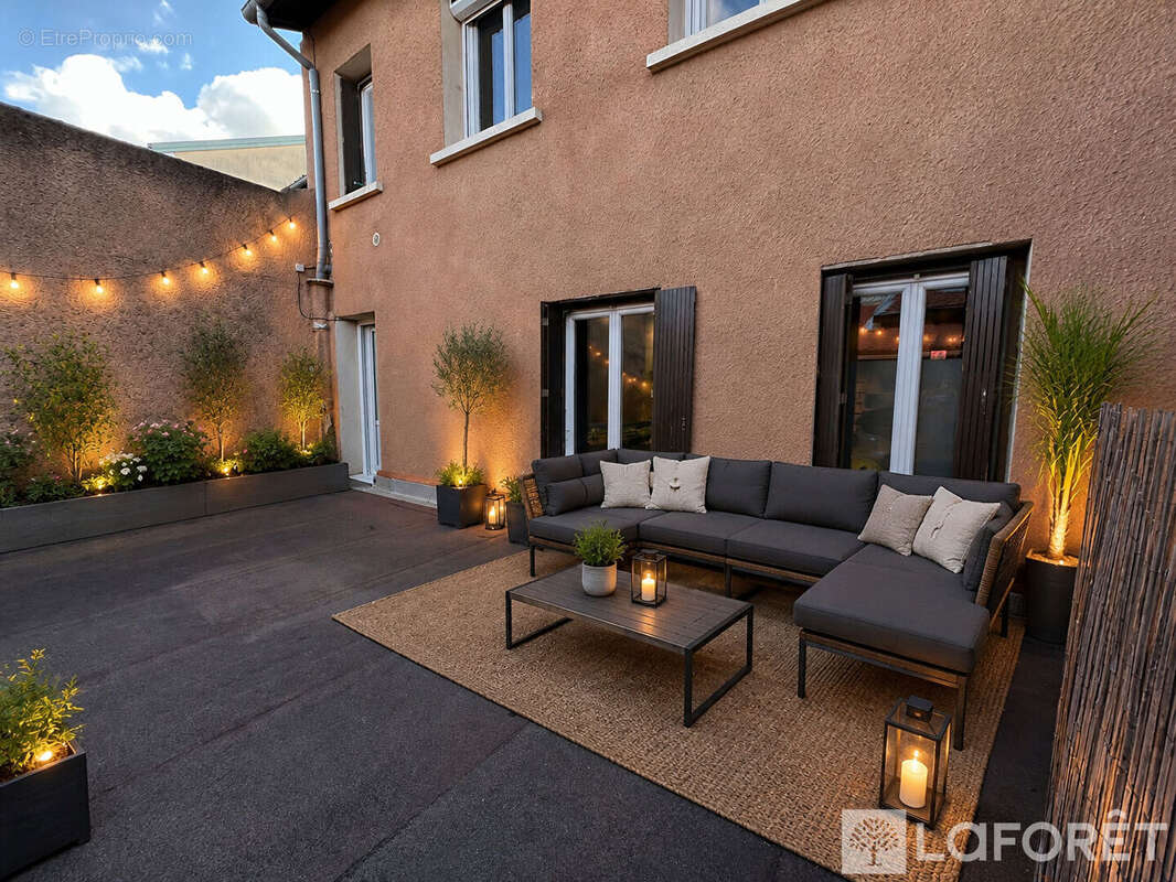 Appartement Centre Ville Montbrison 2 chambres terrasse - photo 15
