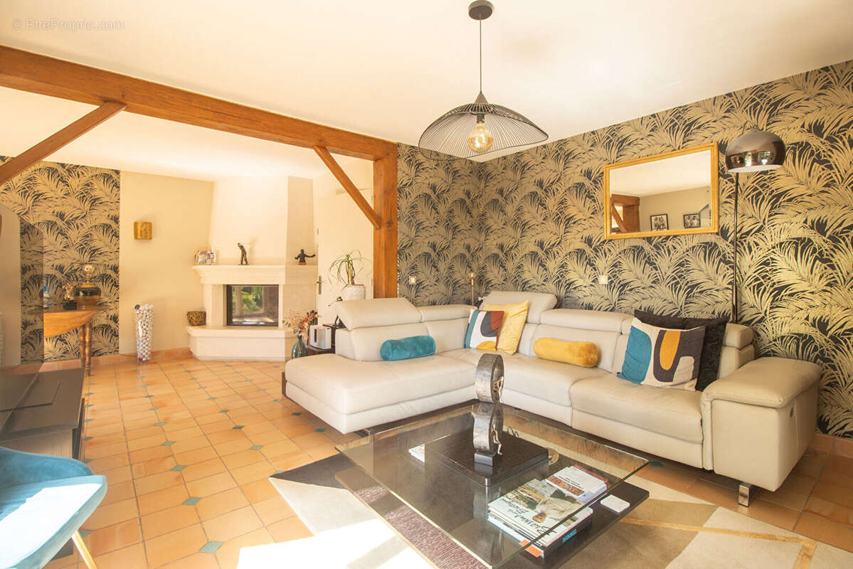 Maison à BRIOLLAY