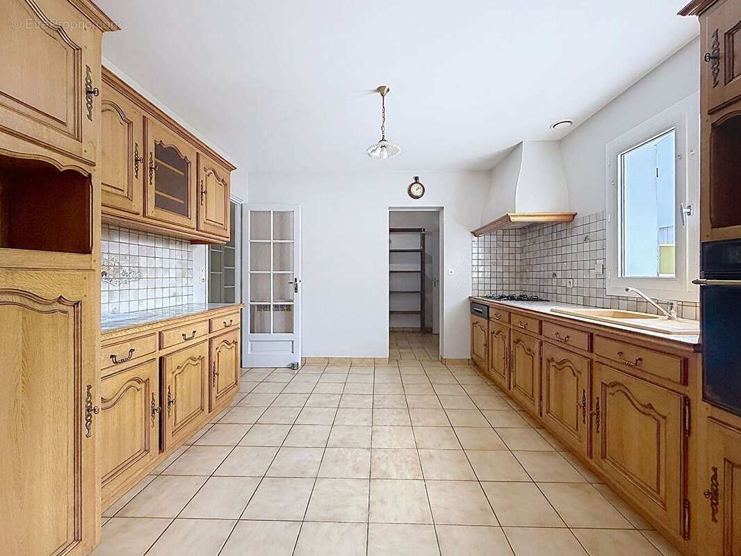 Maison traditionnelle 4 pièces à vendre à Challans - photo 7