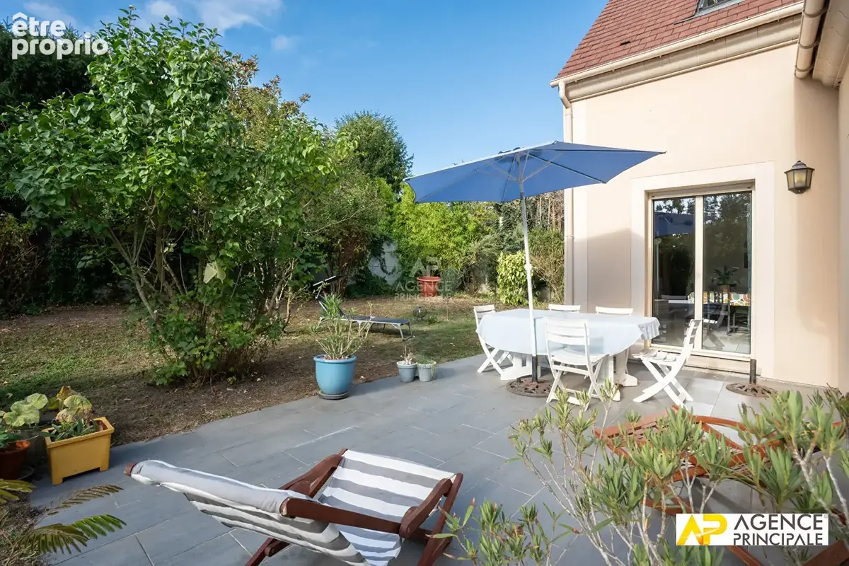 Maison Le Mesnil Le Roi 202 m2 - photo 6