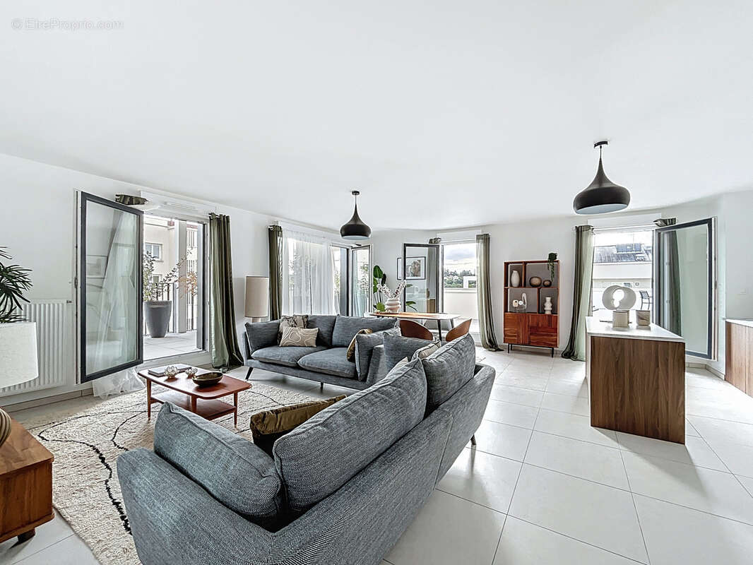 Appartement à FRANCHEVILLE