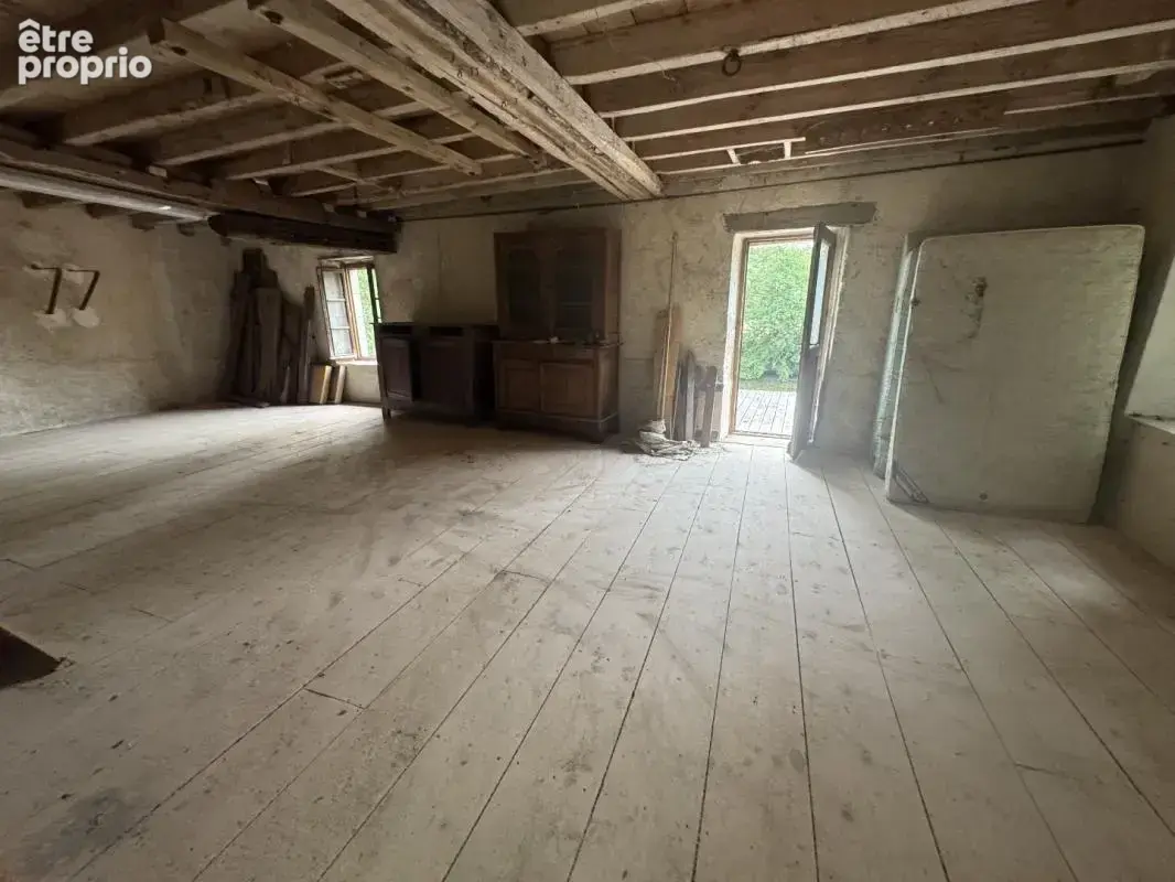 Maison 80 m² à Saint-Hilaire-Sur-Benaize  - photo 9