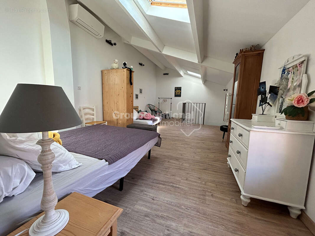 Maison à CHATEAUNEUF-DU-PAPE