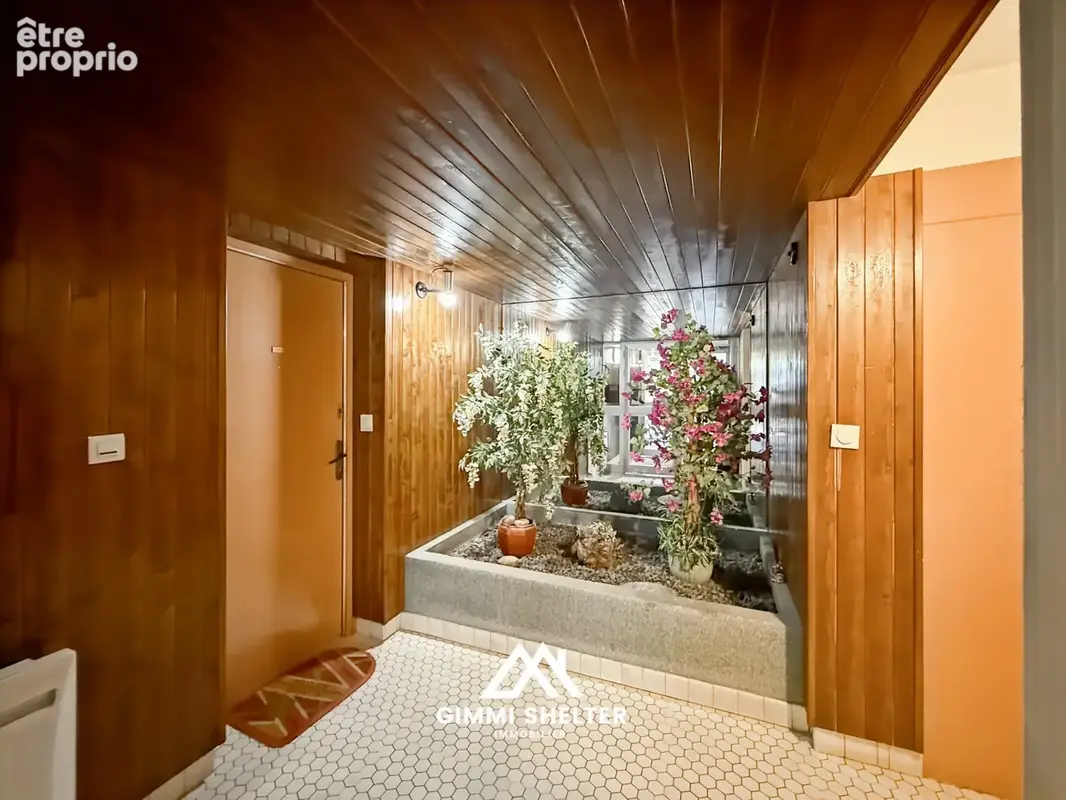 Appartement T3 de 84 m2 avec terrasse plein sud, cave et 2 places de parkings   Clermont-Ferrand - photo 9