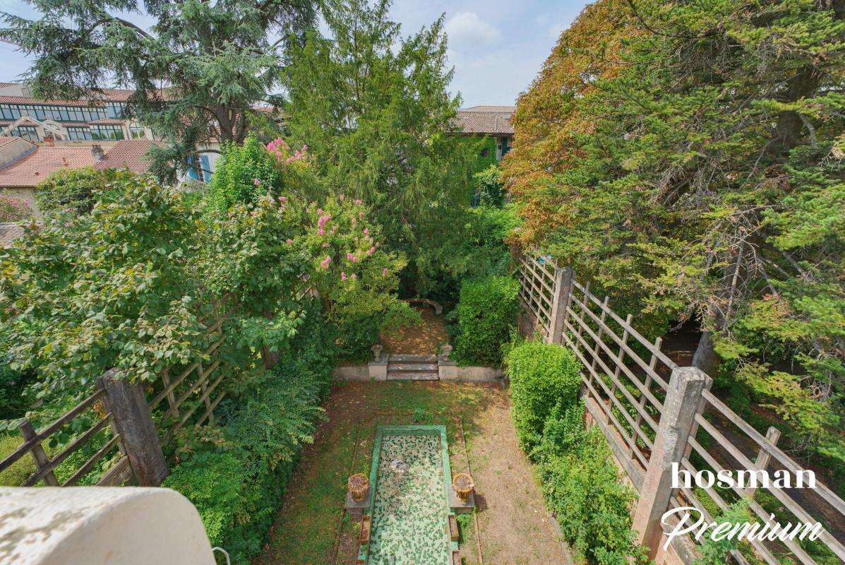 Maison familiale et bourgeoise de 210 m² – Jardin – Garage – Grenier aménageable – Bordeaux Chartrons - photo 3