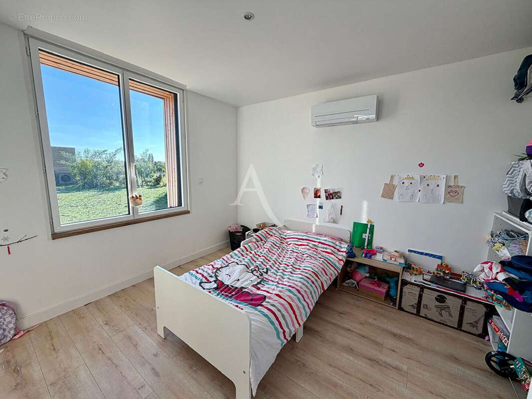 Maison à JUIGNE-SUR-LOIRE