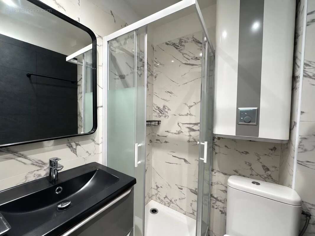 Cannes – Charmant 3 pièces entièrement rénové, idéal pied-à-terre ou investissement - photo 6