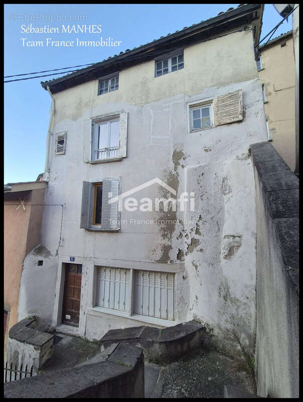 Appartement à THIERS