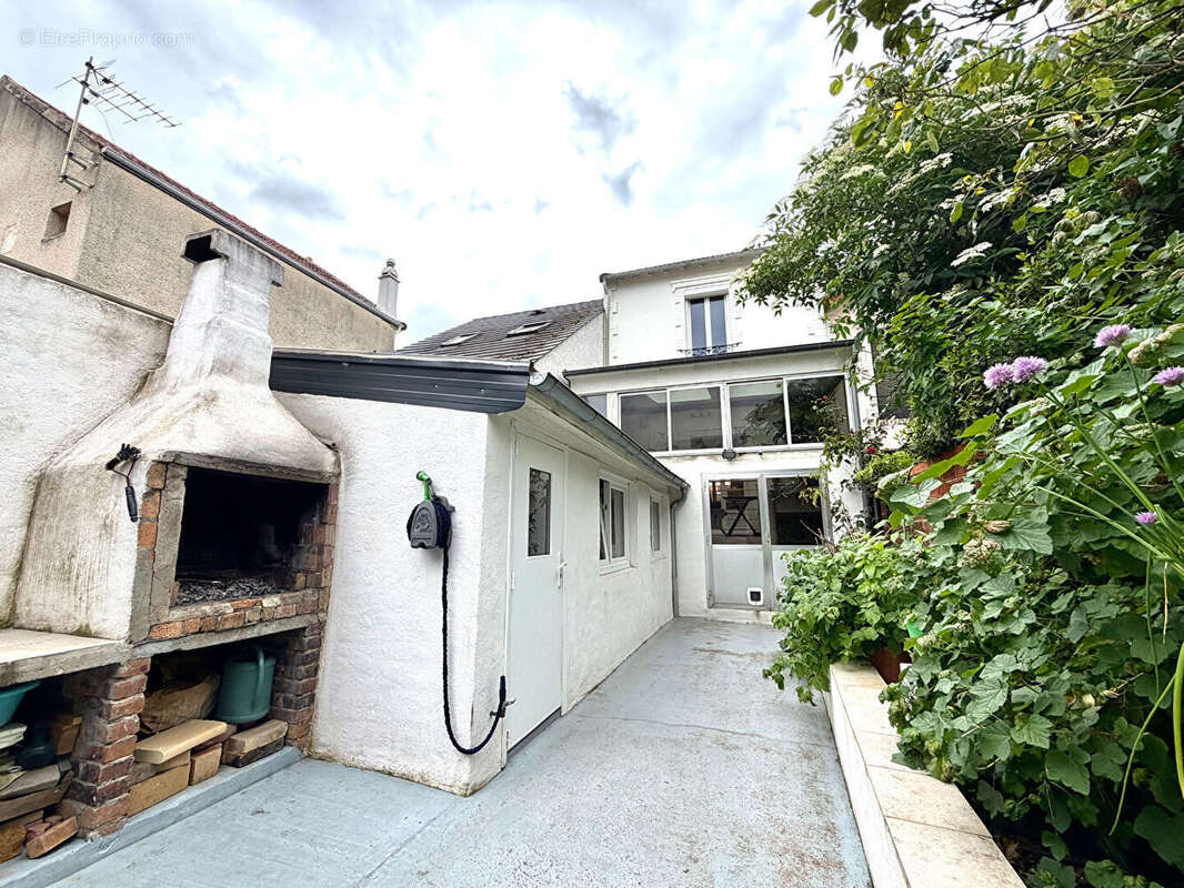 Maison à BEZONS