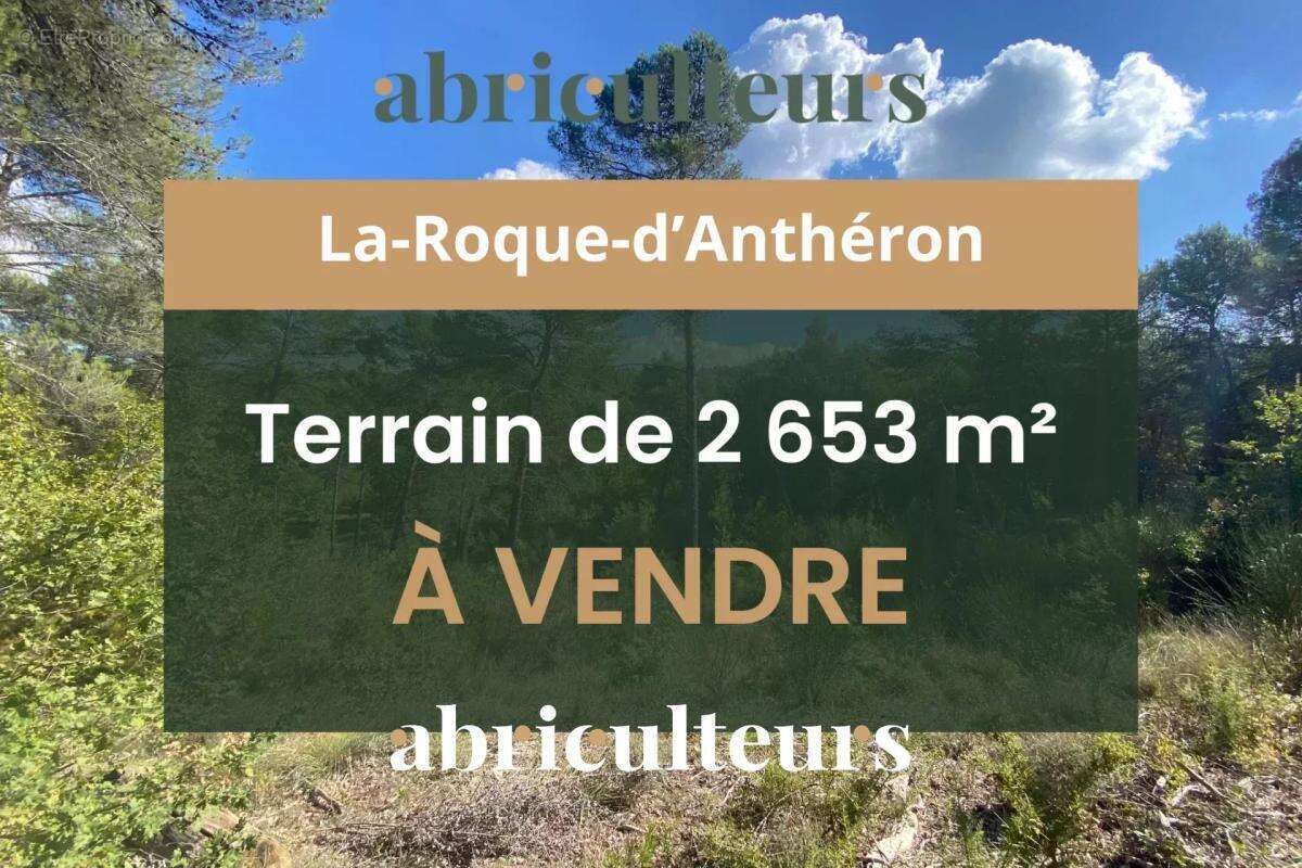 Terrain à LA ROQUE-D'ANTHERON