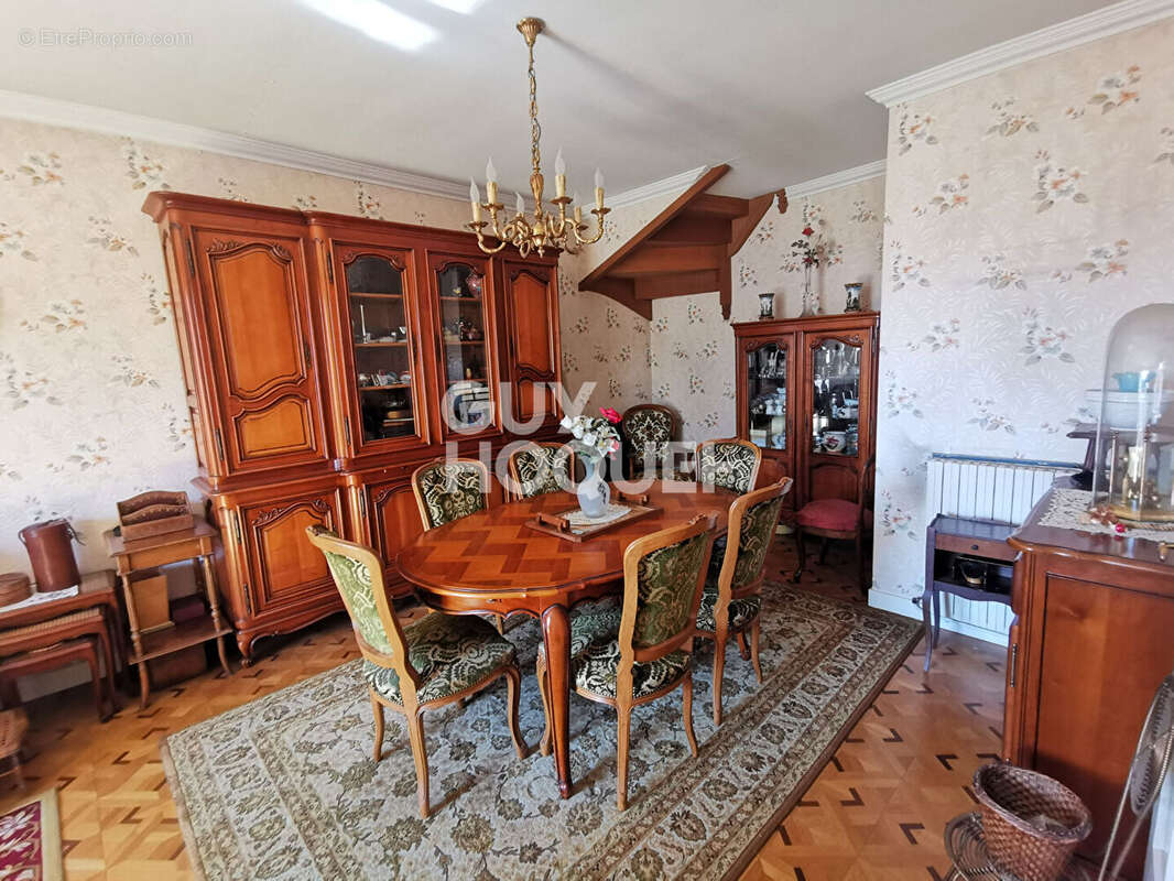 Maison à ROSNY-SOUS-BOIS