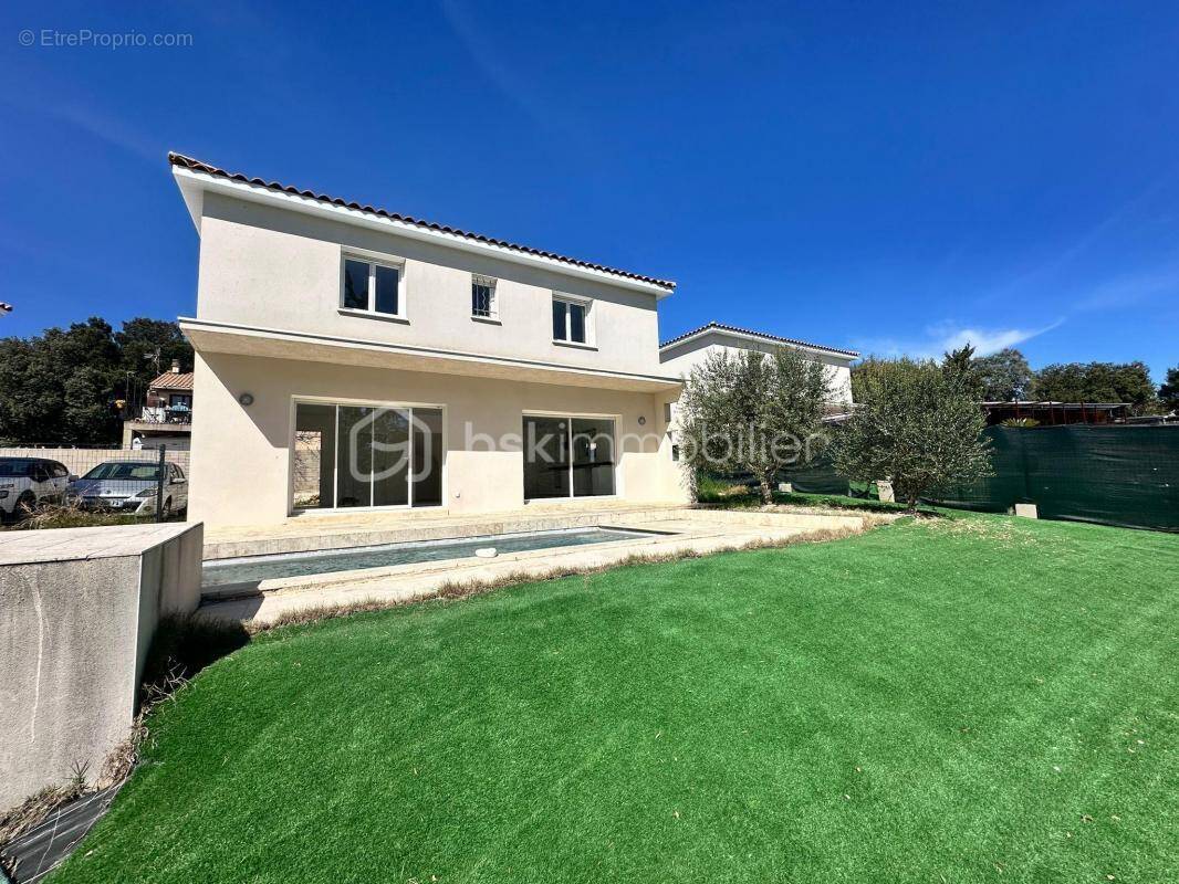 Maison à ARGELLIERS