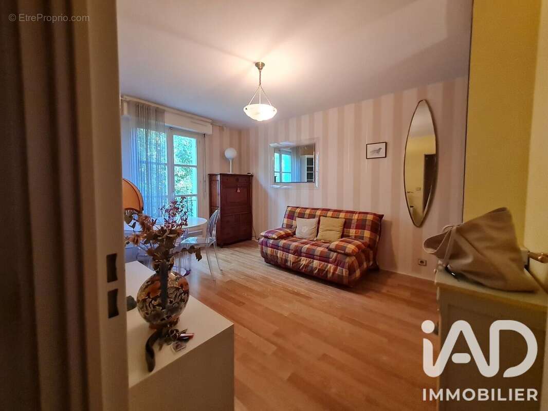 Appartement 35 m² à Fontainebleau  - photo 4