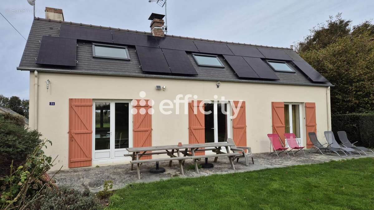 Maison à CRICQUEVILLE-EN-BESSIN