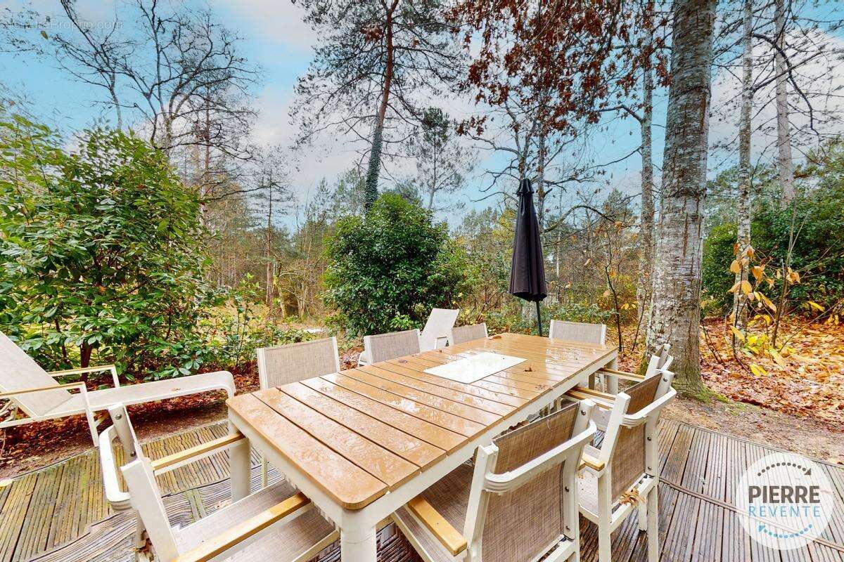 Maison à CHAUMONT-SUR-THARONNE