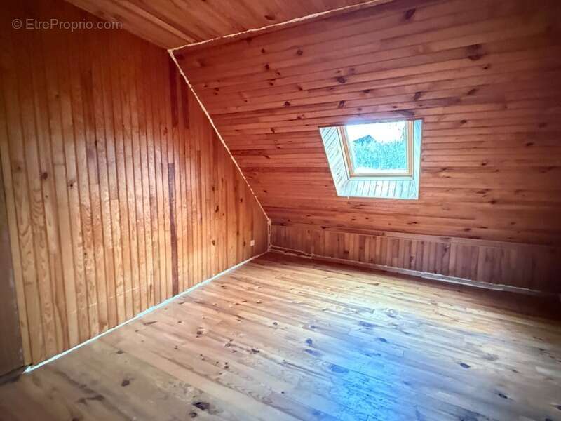 Maison à FRESSELINES