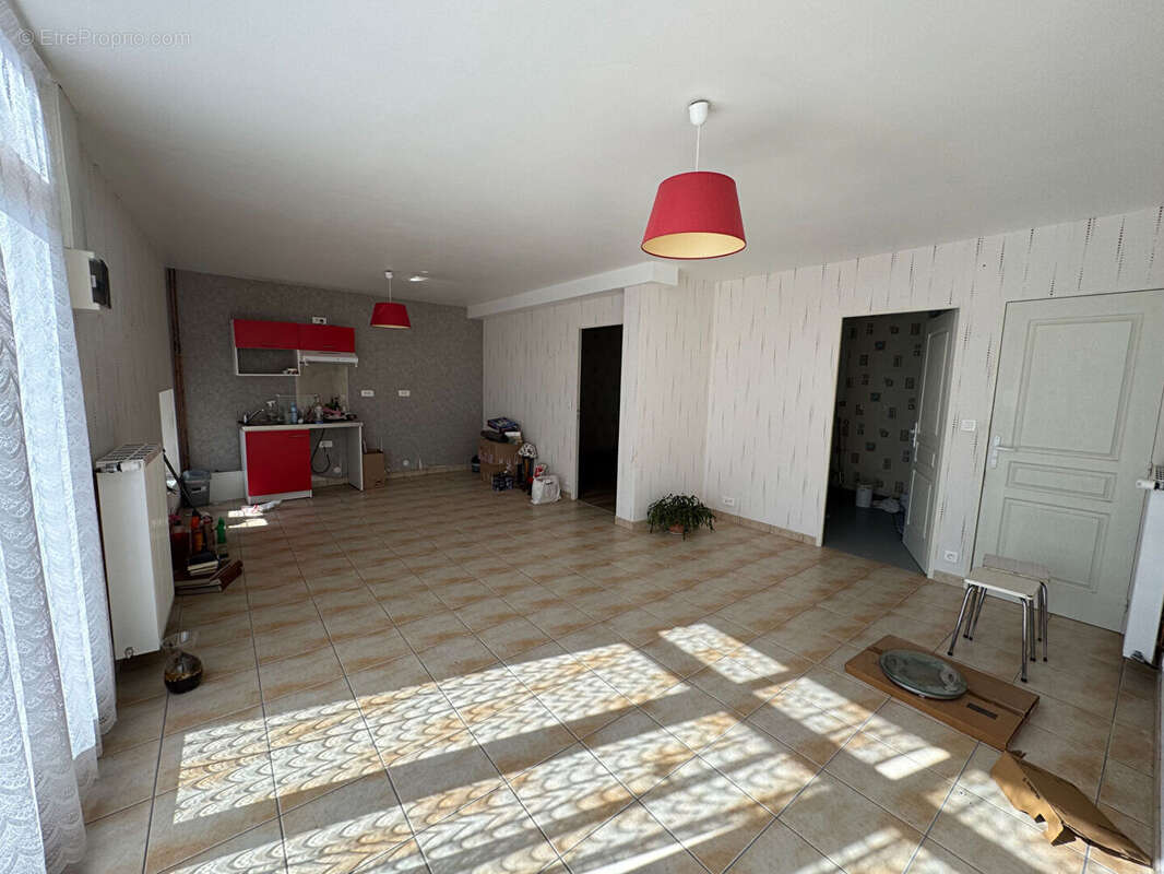 Maison à ARRENES