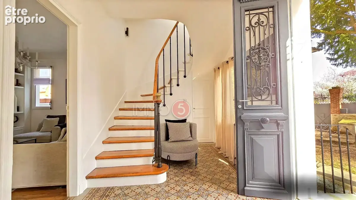 Maison à Le Raincy  - photo 2