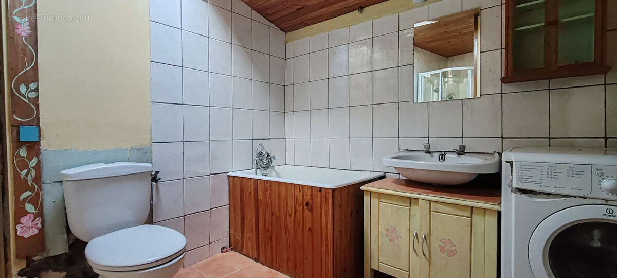 Maison à SAINT-HILAIRE-LE-VOUHIS