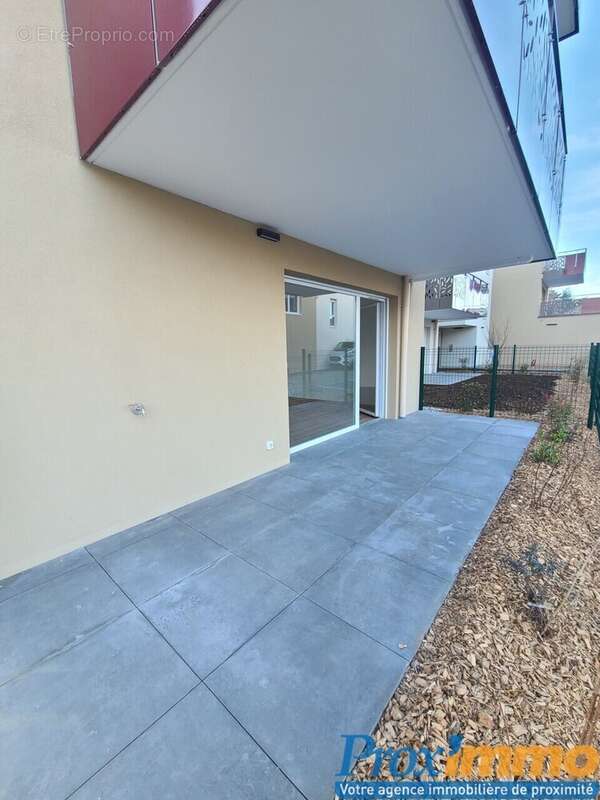 Appartement à SAINT-ETIENNE-DE-CROSSEY