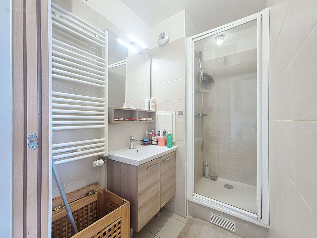 Appartement à ROMAINVILLE