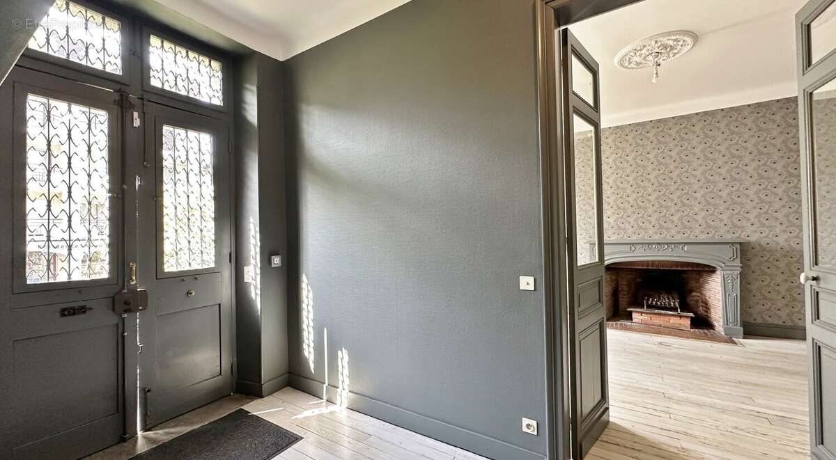 Maison de caractere de type t8 de 290 m2 sur une parcelle de 820 m2 - photo 22