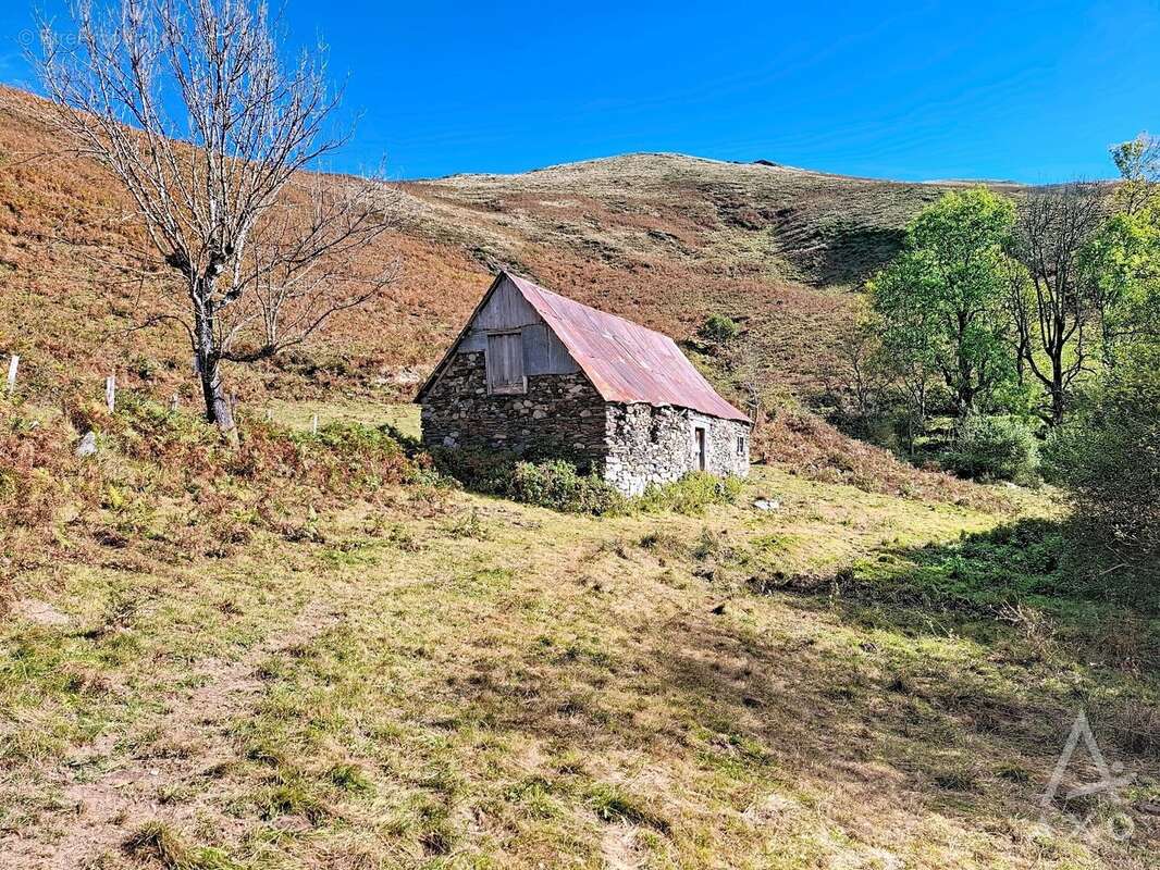 Maison à SAINT-PASTOUS