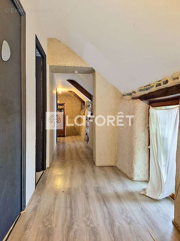 Maison à LOYAT