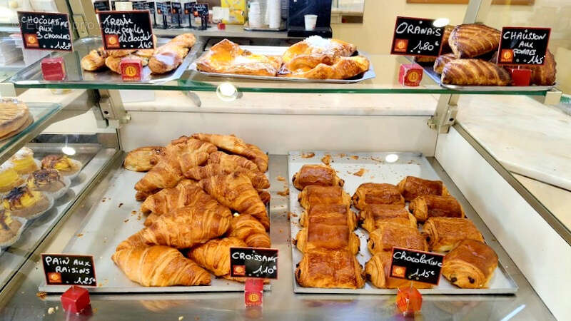 Commerce à ETAULIERS