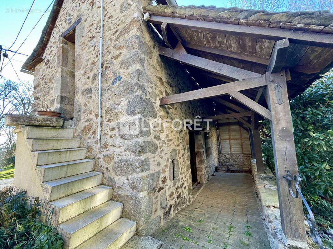 Maison à LA BASTIDE-L'EVEQUE