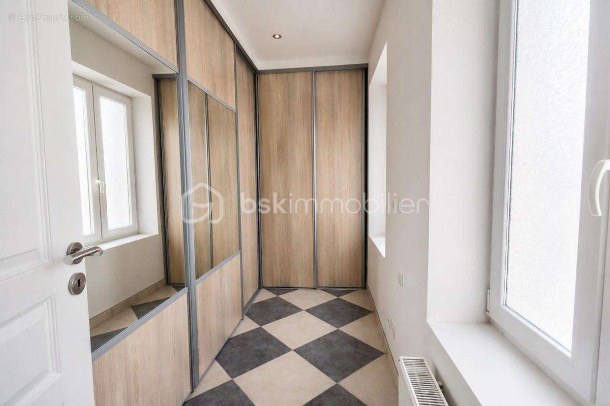 Grande maison individuelle de 237 m² – 5 chambres – 2 salles de bains - Pévèle - photo 5