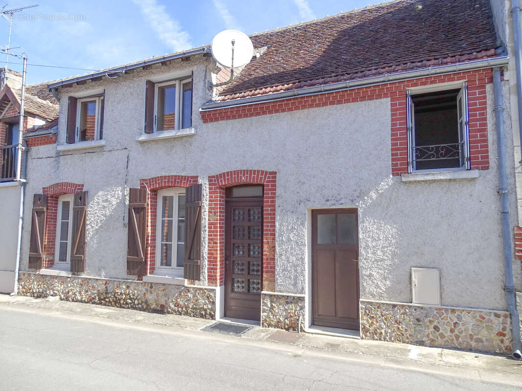 Maison à VILLEFRANCHE-SUR-CHER