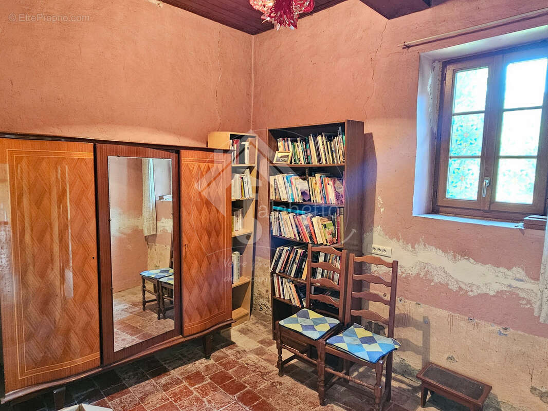 Maison à CHAVROCHES