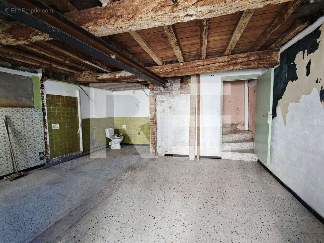 Generac - maison de village a fort potentiel - photo 5