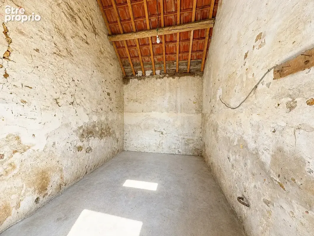 Réf 2280 – Longère briarde en pierre • 3 chambres + garage et dépendance - photo 9