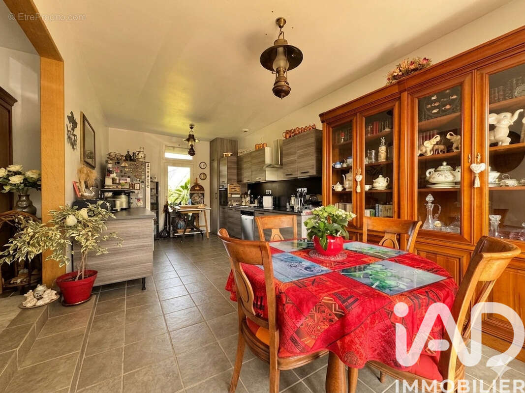 Photo 4 - Maison à SYLVAINS-LES-MOULINS